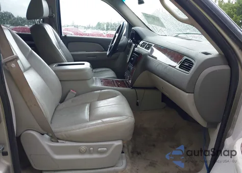 2007 Chevrolet Suburban 1500 Ltz from USA, damaged, VIN 3GNFK16337G278898